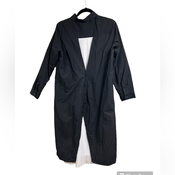 Weekend button dress - Picture 3 of 8